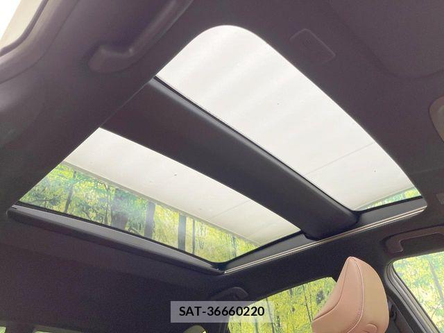 Toyota Crown Sports 2024-03 8457246-2