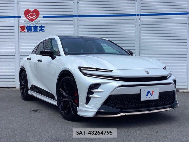 Toyota Crown Sports 2025-01 8457247-14