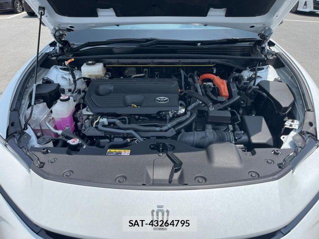 Toyota Crown Sports 2025-01 8457247-16