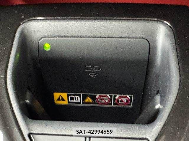 Toyota Crown Sports 2024-05 8485208-10