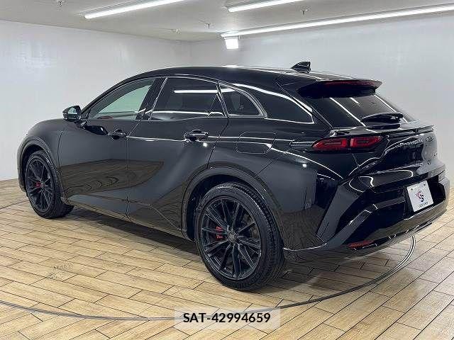 Toyota Crown Sports 2024-05 8485208-15