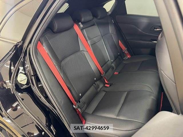 Toyota Crown Sports 2024-05 8485208-5