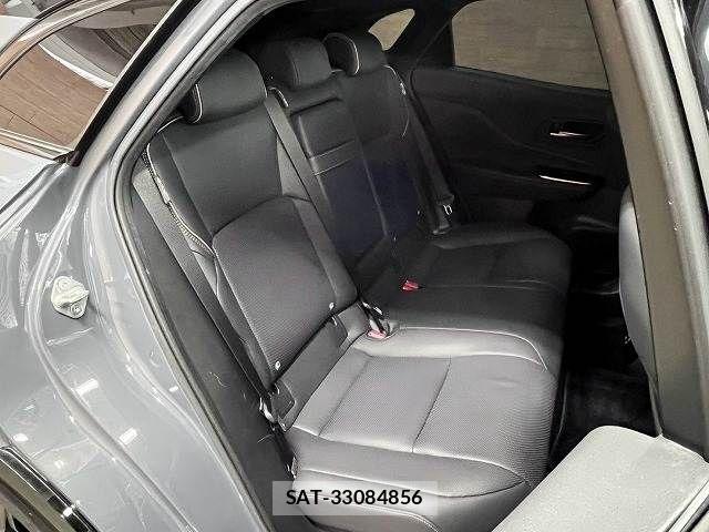 Toyota Crown Sports 2024-06 8485218-11