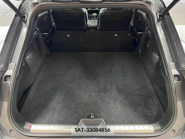 Toyota Crown Sports 2024-06 8485218-12