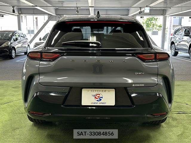 Toyota Crown Sports 2024-06 8485218-15
