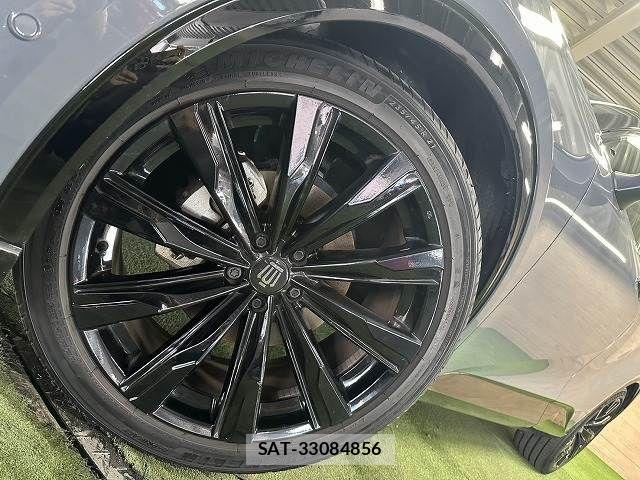 Toyota Crown Sports 2024-06 8485218-18