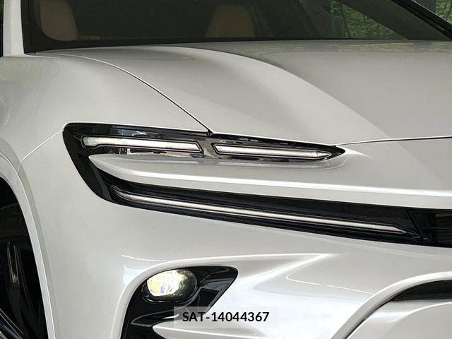 Toyota Crown Sports 2024-10 8524189-11
