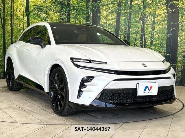 Toyota Crown Sports 2024-10 8524189-15