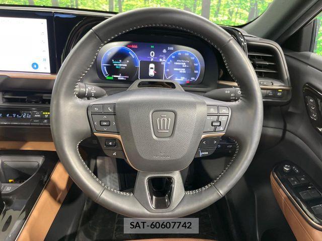 Toyota Crown Sports 2024-02 8524193-10