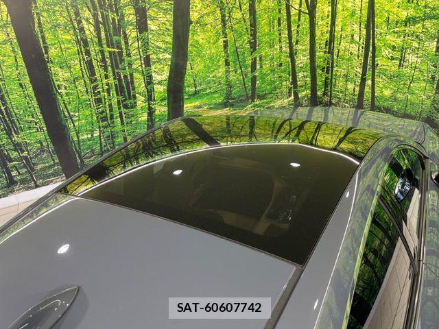 Toyota Crown Sports 2024-02 8524193-2