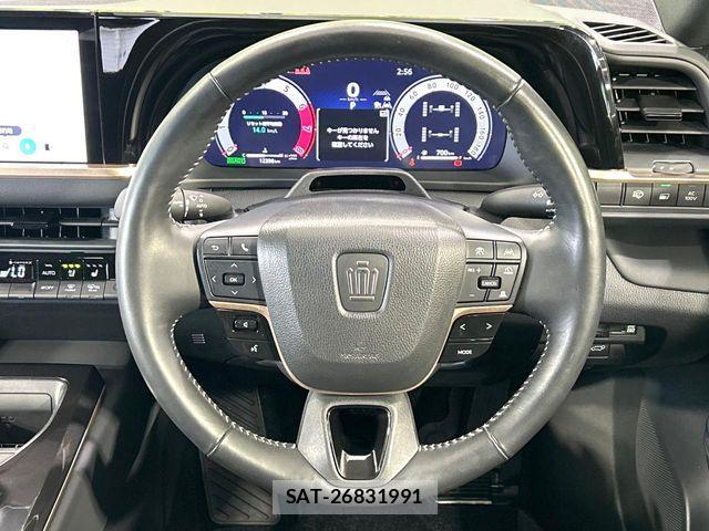 Toyota Crown Sports 2024-08 8524188-10