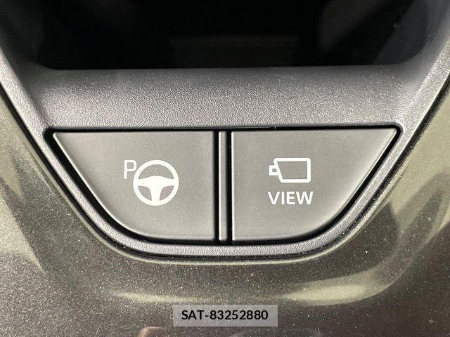 Toyota Crown Sports 2025-02 8524187-3