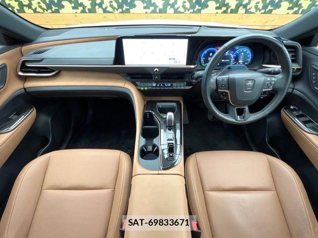 Toyota Crown Sports 2024-06 8524186-1