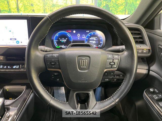 Toyota Crown Sports 2024-10 8561577-11