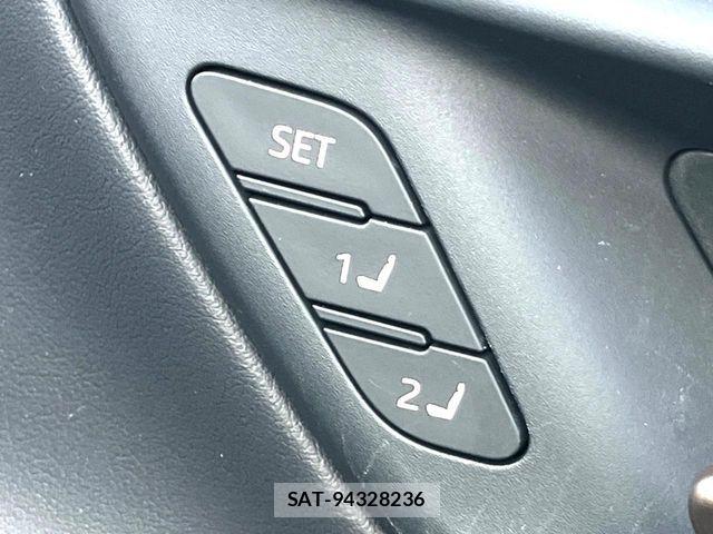 Toyota Crown Sports 2025-02 8561578-7