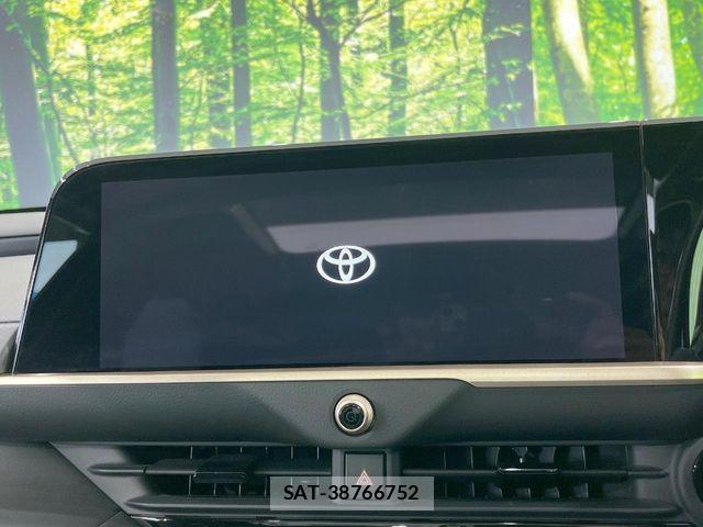 Toyota Crown Sports 2024-04 8561581-2