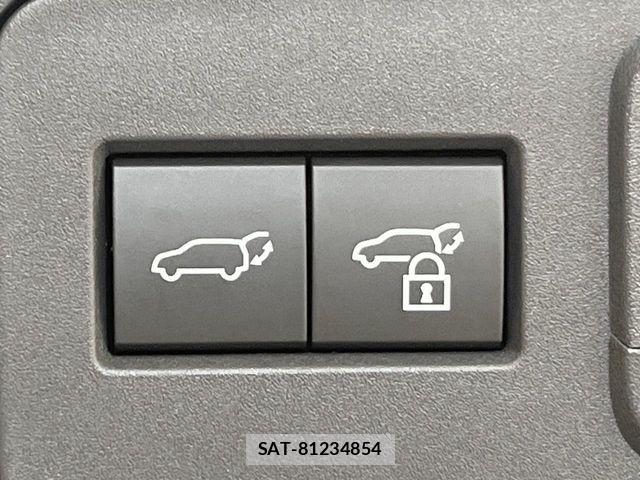 Toyota Crown Sports 2024-09 8561576-5