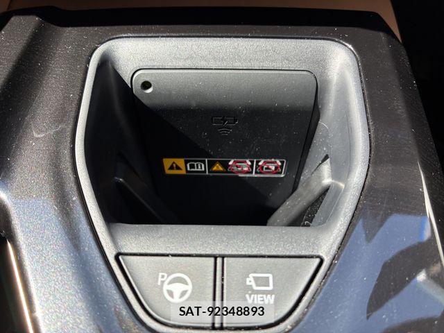 Toyota Crown Sports 2025-09 8561580-22