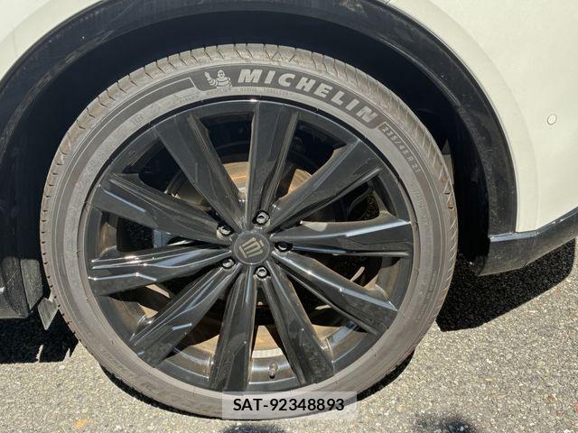 Toyota Crown Sports 2025-09 8561580-28