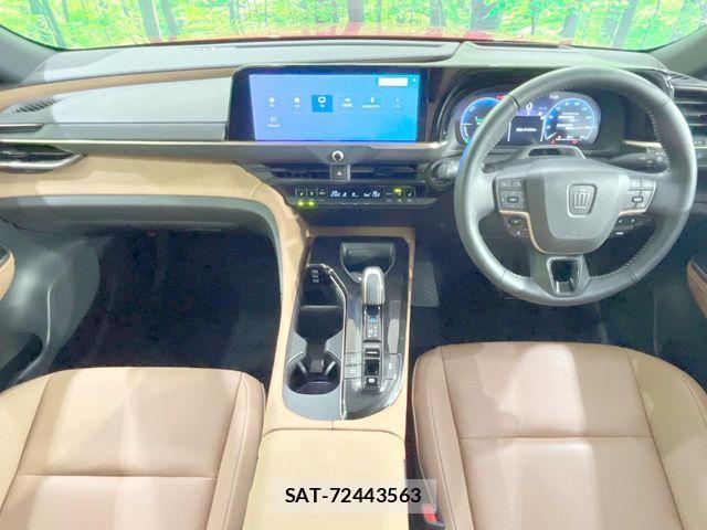 Toyota Crown Sports 2024-12 8626311-1