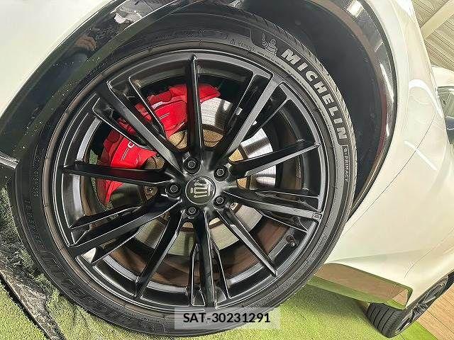 Toyota Crown Sports 2024-02 8626309-18