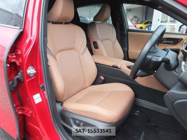 Toyota Crown Sports 2024-07 8626310-9