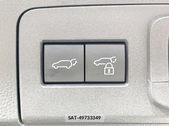 Toyota Crown Sports 2025-03 8626313-8