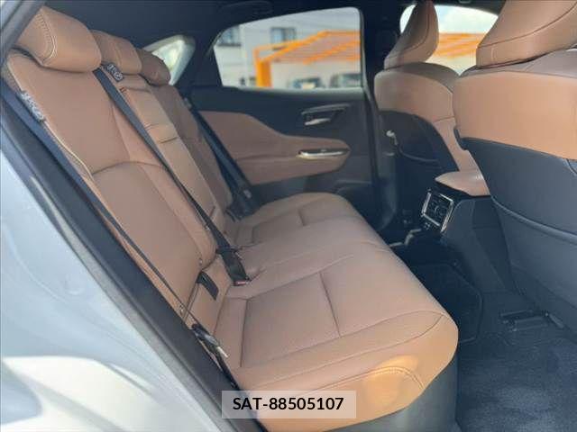 Toyota Crown Sports 2024-06 8626314-18