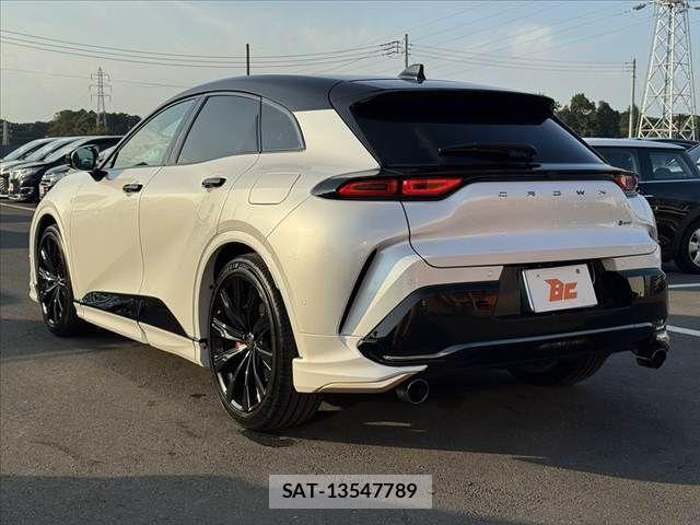 Toyota Crown Sports 2024-09 8626308-12