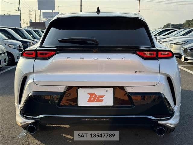 Toyota Crown Sports 2024-09 8626308-13