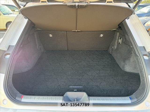 Toyota Crown Sports 2024-09 8626308-18