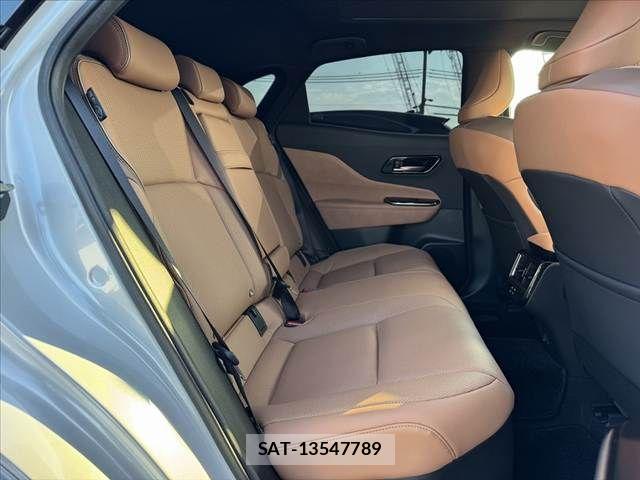 Toyota Crown Sports 2024-09 8626308-19
