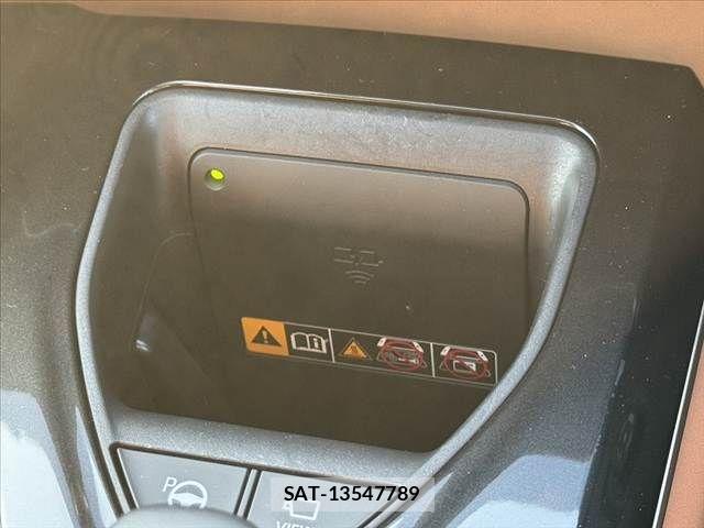 Toyota Crown Sports 2024-09 8626308-28