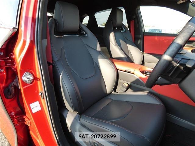 Toyota Crown Sports 2024-02 8626305-17