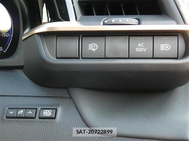 Toyota Crown Sports 2024-02 8626305-22