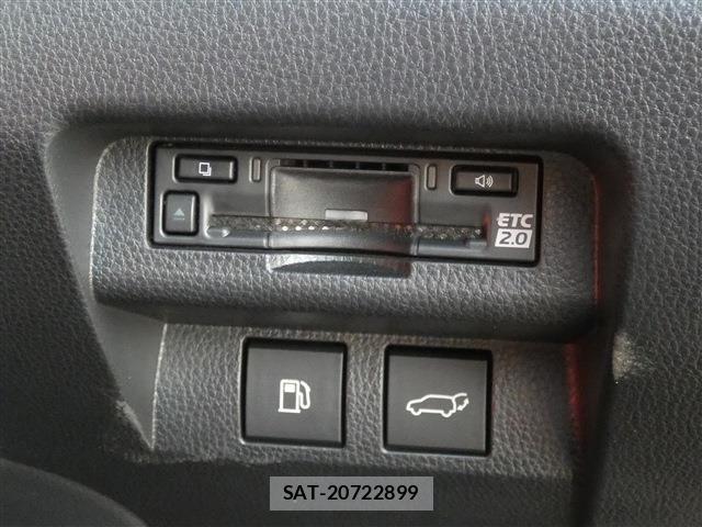 Toyota Crown Sports 2024-02 8626305-23