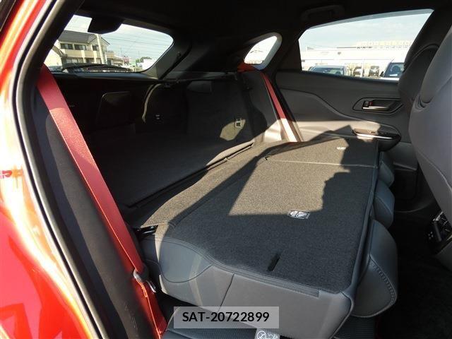 Toyota Crown Sports 2024-02 8626305-26