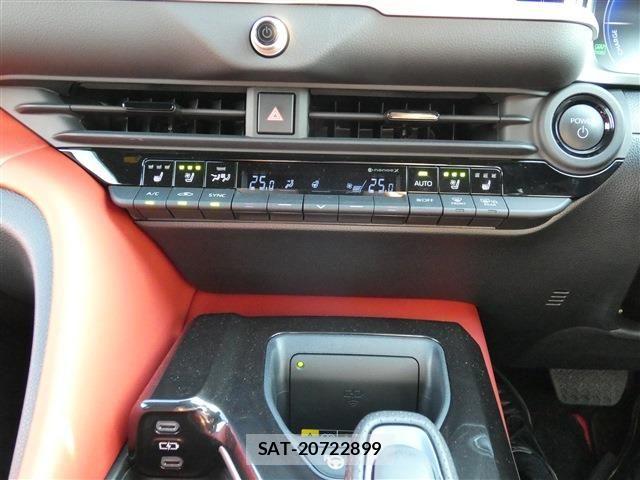 Toyota Crown Sports 2024-02 8626305-4
