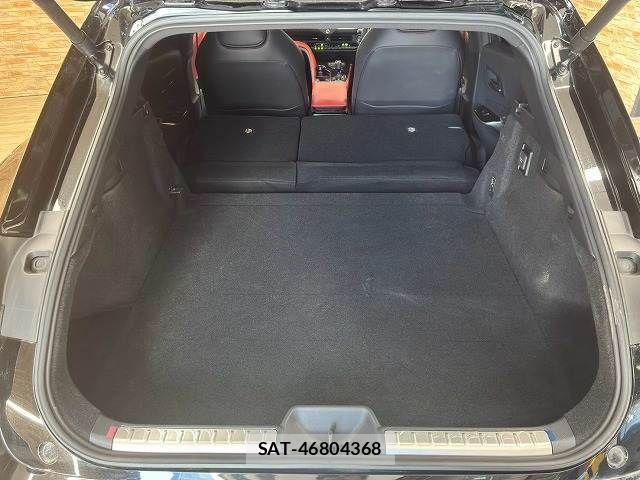 Toyota Crown Sports 2024-04 8626306-12
