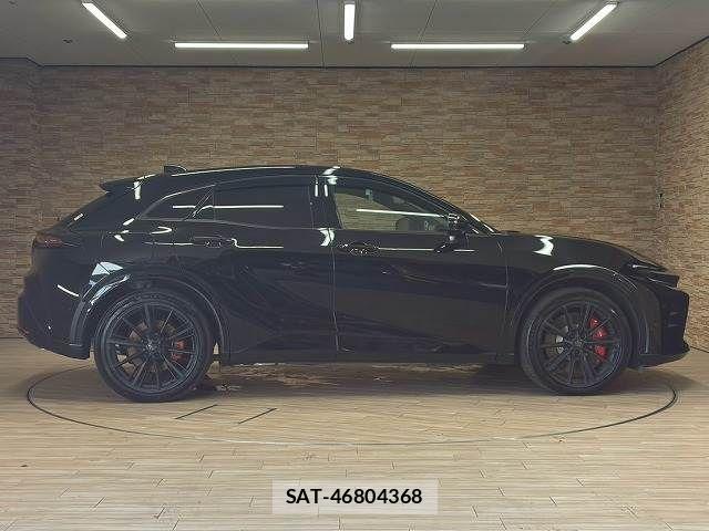 Toyota Crown Sports 2024-04 8626306-17