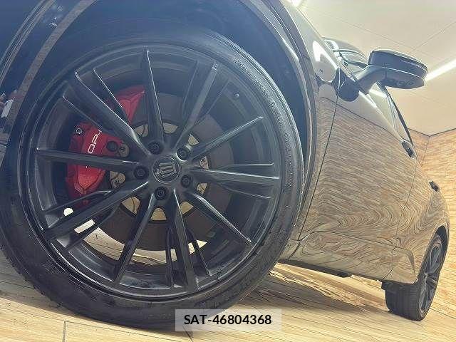 Toyota Crown Sports 2024-04 8626306-18