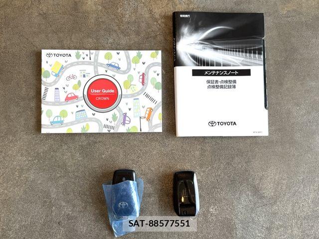 Toyota Crown Sports 2024-02 8666012-25