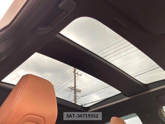 Toyota Crown Sports 2024-11 8658586-2