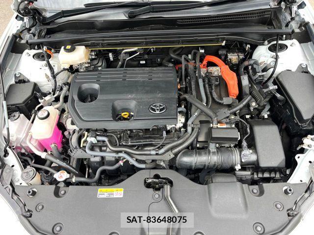 Toyota Crown Sports 2023-12 8658588-18