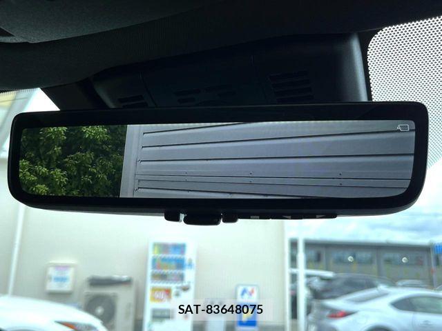 Toyota Crown Sports 2023-12 8658588-2
