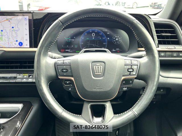 Toyota Crown Sports 2023-12 8658588-8