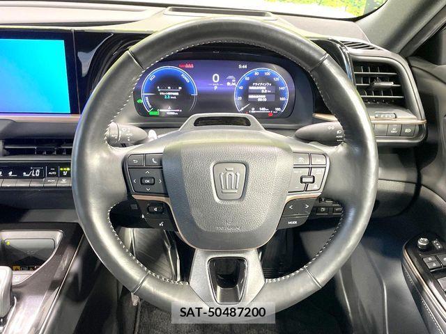 Toyota Crown Sports 2024-02 8685361-10