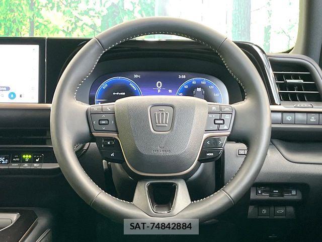 Toyota Crown Sports 2025-07 8685358-10