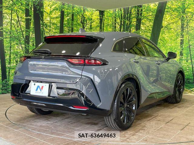Toyota Crown Sports 2024-04 8685362-16