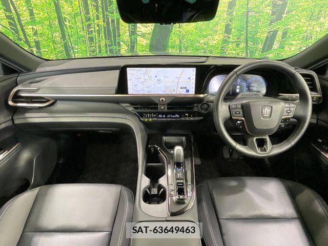 Toyota Crown Sports 2024-04 8685362-1